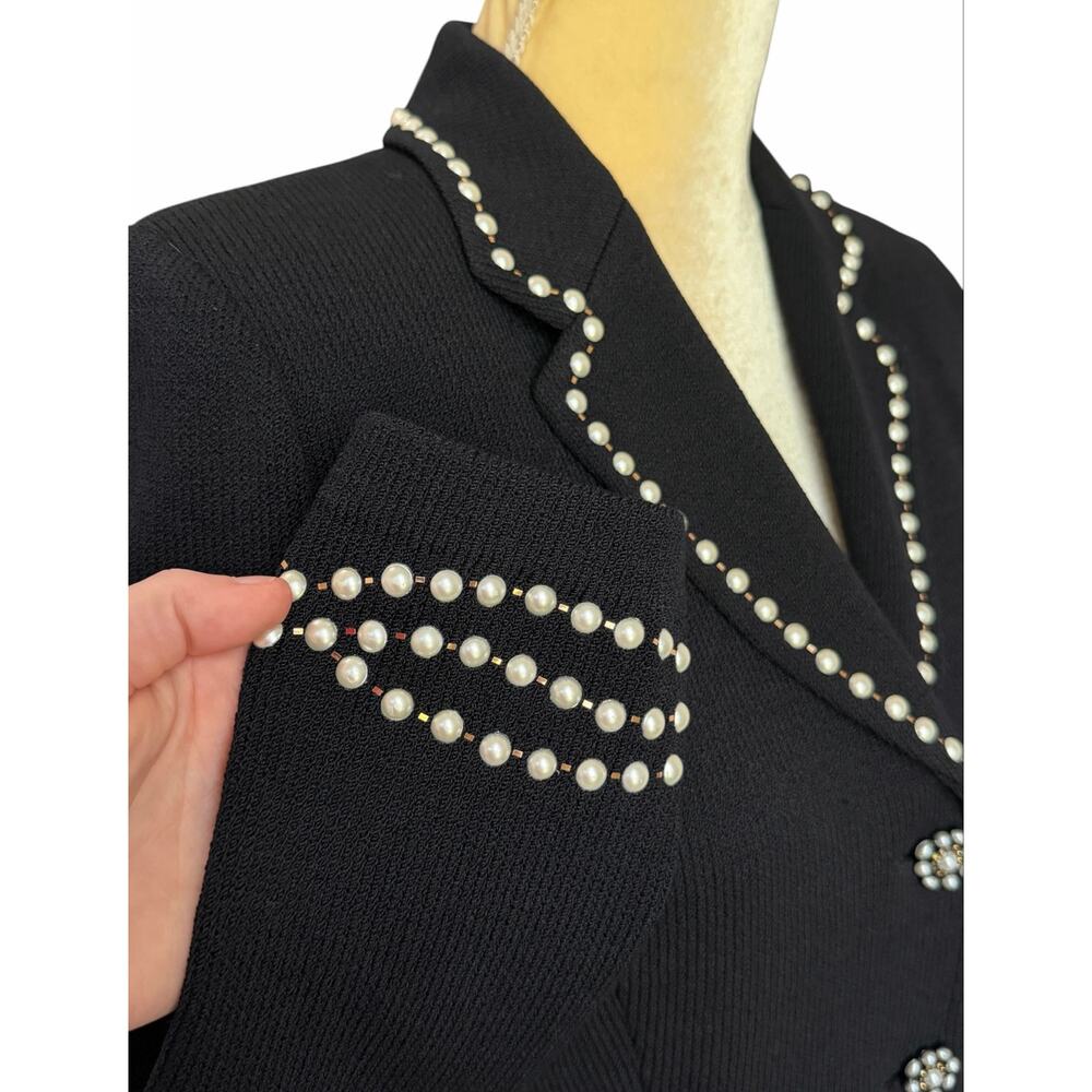 St. John Evening Santana Knit Pearl Button Down Jacket Black Size 4 Old Money - Picture 5 of 11